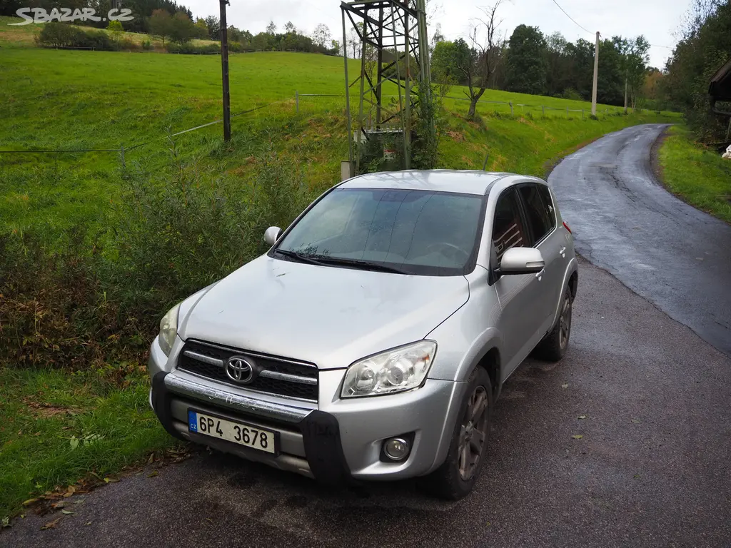 Toyota RAV4 2.2 130kw D-CAT 2010 STK 9/2027
